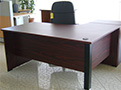 SR –Workstation with wooden legs
